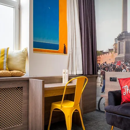Art With Mezzanine By Bookinghost Apartamento *