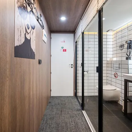Art With Mezzanine By Bookinghost Apartamento *
